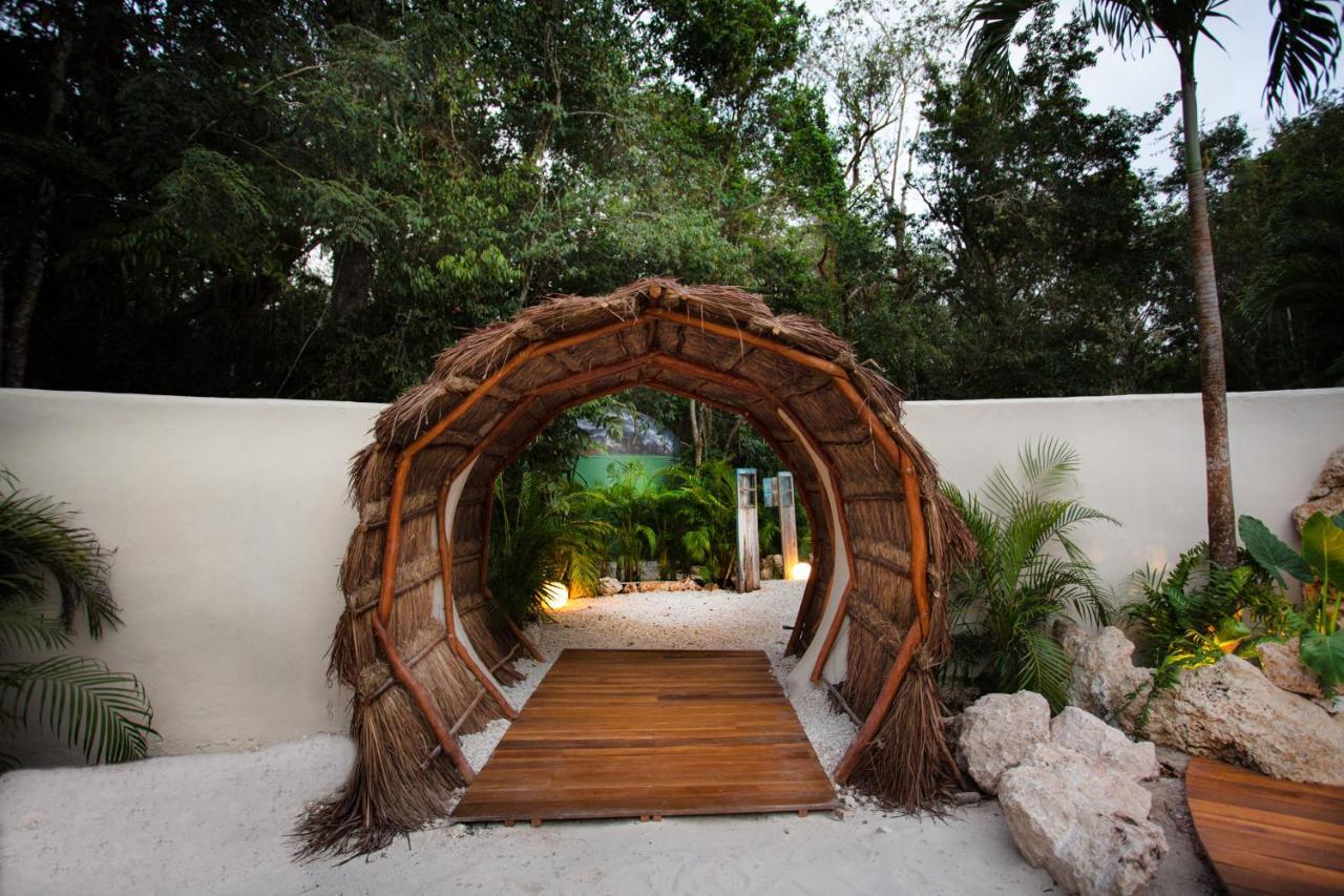 Oom Bubble Boutique Riviera Cancun - Adults Only 푸에르토 모렐로스 외부 사진