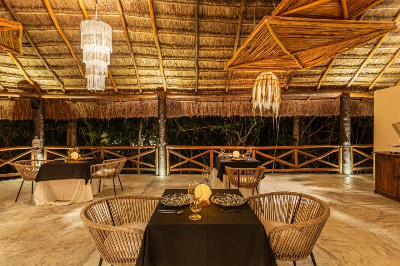 Oom Bubble Boutique Riviera Cancun - Adults Only 푸에르토 모렐로스 외부 사진